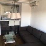 Potrebno presvlacenje garniture stare 10god u stof dimenzije su 290×180.Beograd Lekino brdo